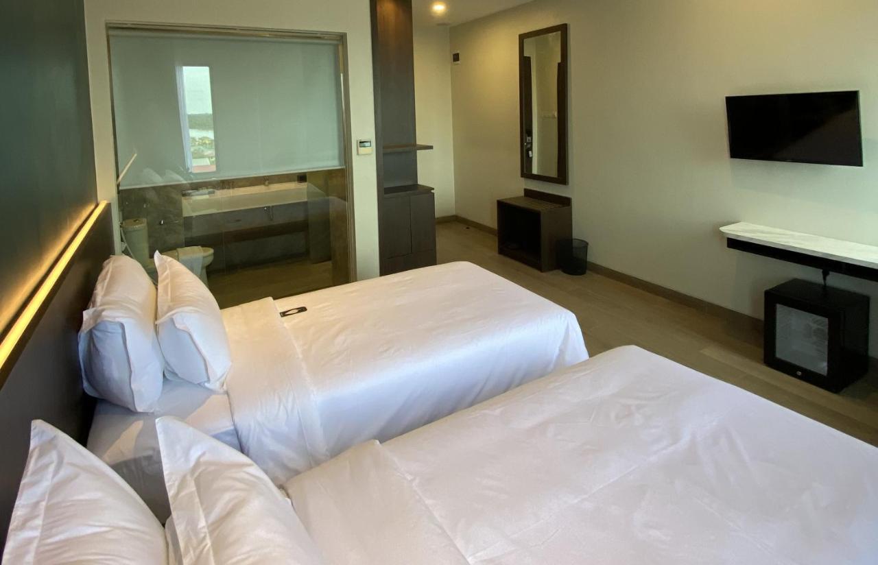 Luminor Hotel Tanjung Selor By Wh Exterior photo