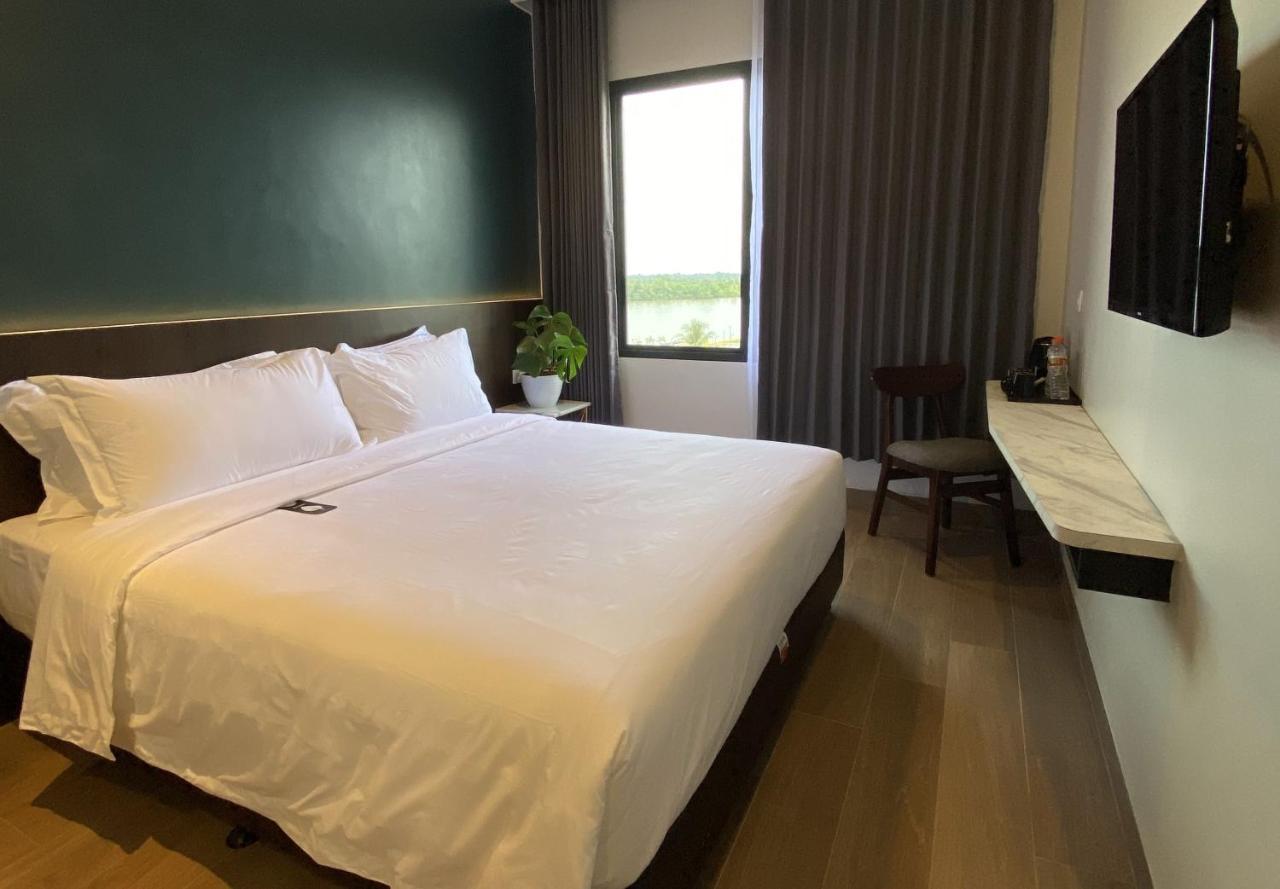 Luminor Hotel Tanjung Selor By Wh Exterior photo